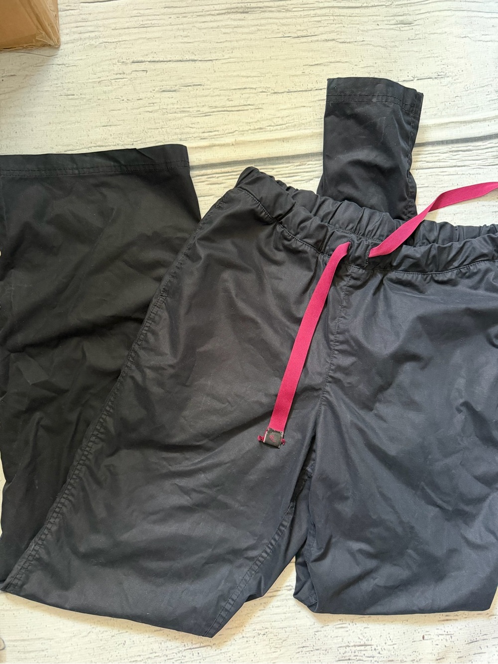 Women’s black Madelita scrub pants